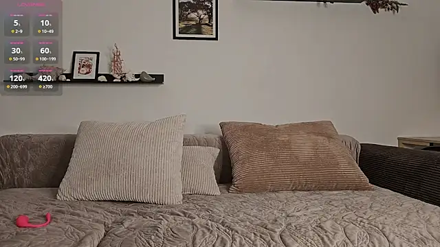 HotFrictions online show from October 6, 3:48 am