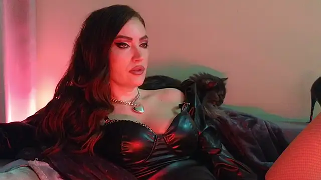 Snapshot of AliceJameson chatting on February 25, 9:35 pm AliceJameson online show from February 25, 9:35 pm