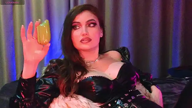 AliceJameson online show from July 10, 9:39 pm