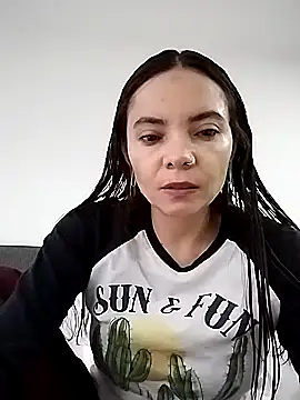 Cami Konor online show from November 21, 9:02 pm