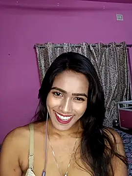 hornylizia123 online show from November 3, 3:57 pm