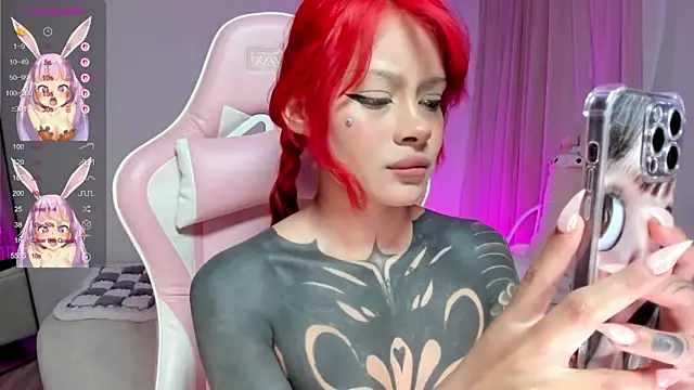 Snapshot of AlinaLukyanova chatting on October 14, 4:02 am AlinaLukyanova online show from October 14, 4:02 am