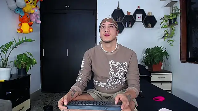 Borsalino Adam online show from November 8, 5:34 pm