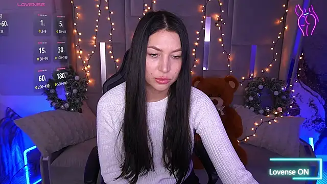 EliseVelour online show from January 13, 1:49 pm