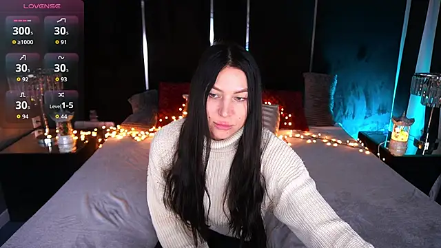 EliseVelour online show from January 15, 1:48 pm