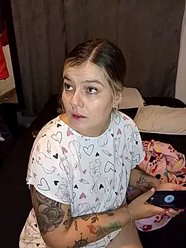 Fernandar2025 online show from October 24, 2:08 am