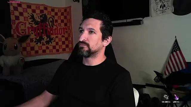 DevilPup75  online show from October 3, 3:03 am