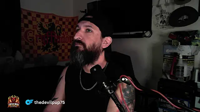 DevilPup75  online show from March 30, 3:07 am