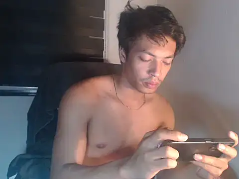 Asian gregor online show from February 5, 8:41 am