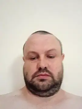 Snapshot of Ethan25xxx chatting on July 31, 5:34 pm Ethan25xxx online show from July 31, 5:34 pm