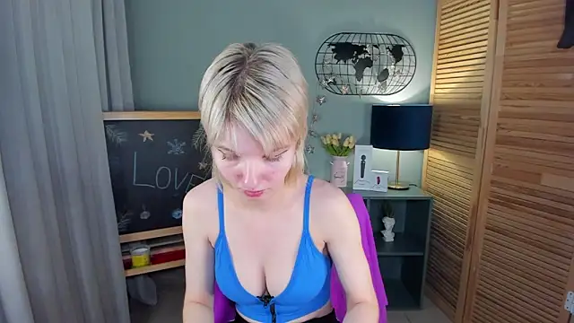 Madelaineses online show from February 26, 8:57 am