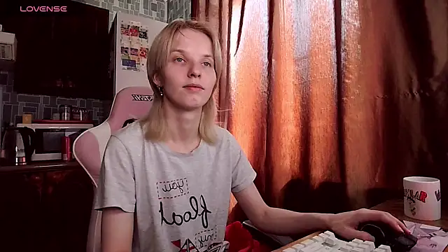 Madelaineses online show from June 12, 8:02 am