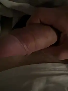 Snapshot of adaxxxx555 chatting on March 1, 2:13 am adaxxxx555 online show from March 1, 2:13 am