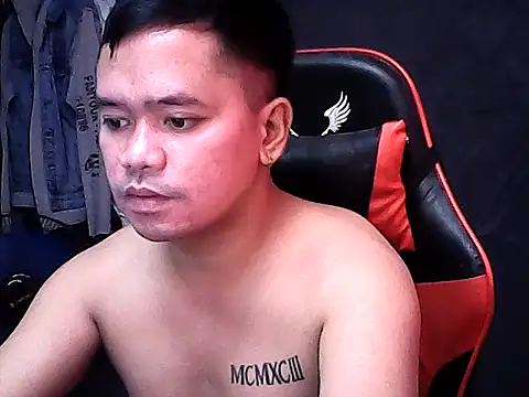 sweet sexyasian69 online show from March 23, 1:31 am