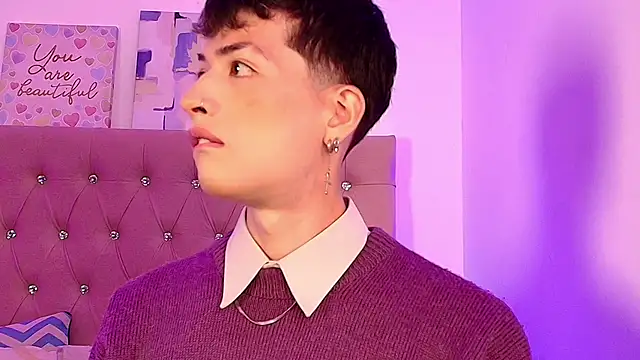 OzorioDany online show from December 16, 4:06 am