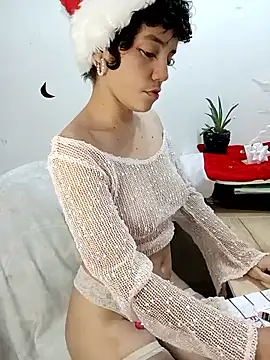 Snapshot of ancesstral_angel chatting on November 28, 1:41 am ancesstral angel online show from November 28, 1:41 am