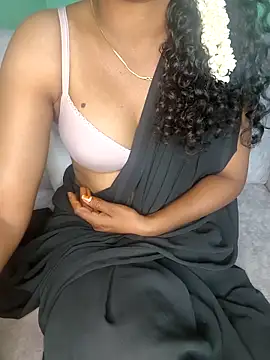 Snapshot of Tamilpallavi chatting on October 20, 4:29 pm Tamilpallavi online show from October 20, 4:29 pm