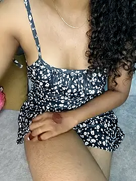 Snapshot of Tamilpallavi chatting on October 31, 11:33 am Tamilpallavi online show from October 31, 11:33 am