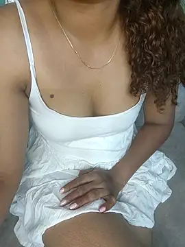 Tamilpallavi online show from March 25, 3:01 am