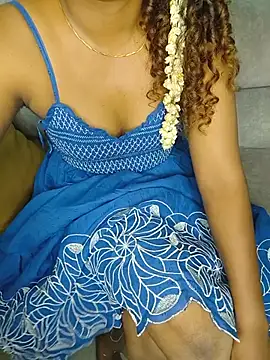 Snapshot of Tamilpallavi chatting on July 30, 1:32 pm Tamilpallavi online show from July 30, 1:32 pm