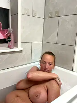 JustYourNormalCouple online show from October 31, 8:32 pm