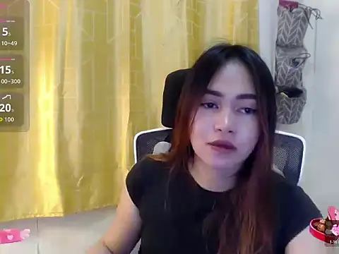 Snapshot of imurpinay_bellee chatting on July 14, 9:42 pm imurpinay bellee online show from July 14, 9:42 pm