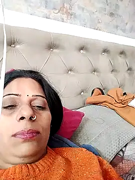 Soniya Roy online show from November 11, 8:36 am