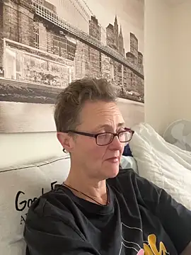 Curvy-Jinx online show from February 11, 11:26 am