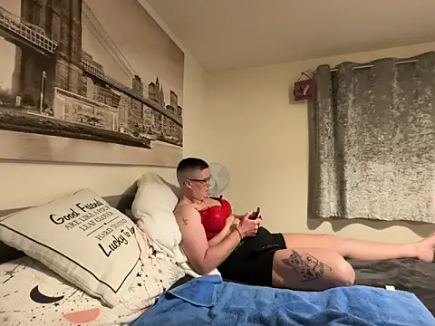 Curvy-Jinx online show from February 28, 7:48 pm