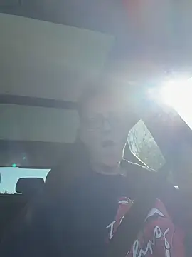 Curvy-Jinx online show from March 28, 9:09 am