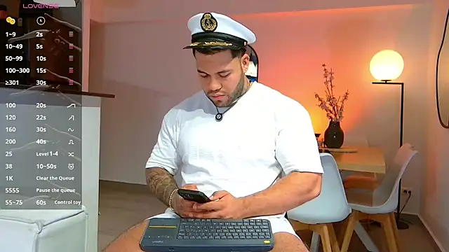 Michael Salens online show from October 27, 10:36 pm