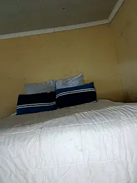 Snapshot of BellsStyles chatting on October 31, 5:19 am BellsStyles online show from October 31, 5:19 am