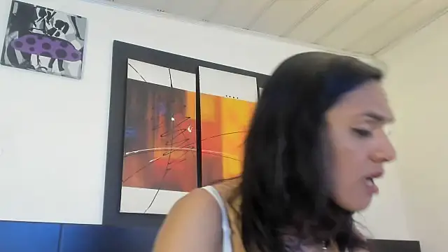 Snapshot of MeganRhyder chatting on June 14, 3:58 pm MeganRhyder online show from June 14, 3:58 pm