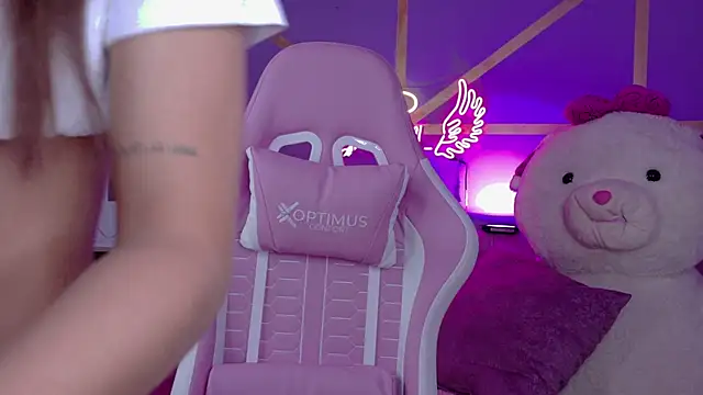 Chloegi   online show from September 22, 11:56 am