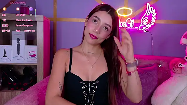 Chloegi   online show from October 27, 10:58 pm