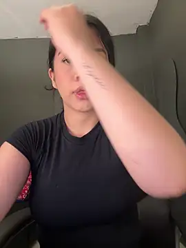 Snapshot of alhaana_ chatting on March 16, 10:58 pm alhaana online show from March 16, 10:58 pm