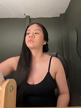 Snapshot of alhaana_ chatting on March 24, 3:06 pm alhaana online show from March 24, 3:06 pm