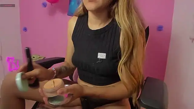 Alice VIP online show from November 12, 3:40 am