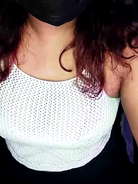 Snapshot of darling_devil chatting on November 26, 5:47 pm darling devil online show from November 26, 5:47 pm