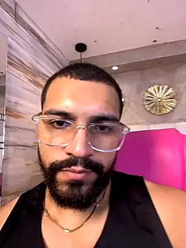 Snapshot of vincentjaxon chatting on September 24, 12:52 pm vincentjaxon online show from September 24, 12:52 pm