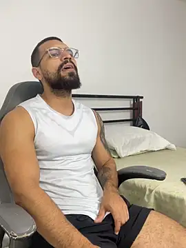 vincentjaxon online show from February 12, 12:33 pm