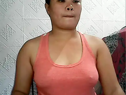 CreamyPussy4uxx online show from June 8, 2:23 am