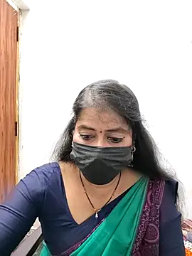 tamil Sigappu Roja online show from February 19, 1:40 pm