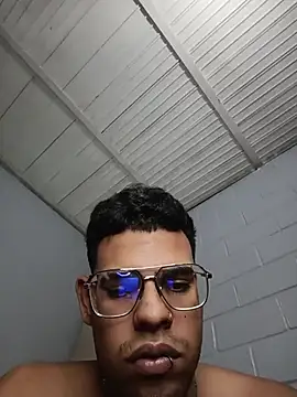 Bigtiti01 online show from December 20, 7:10 pm