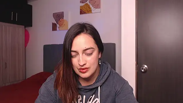 Meggan n online show from October 16, 4:24 am