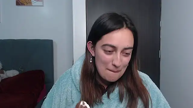 Meggan n online show from November 25, 3:39 am