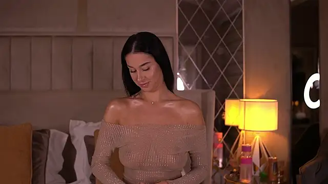 FrancescaDante online show from December 5, 6:22 am