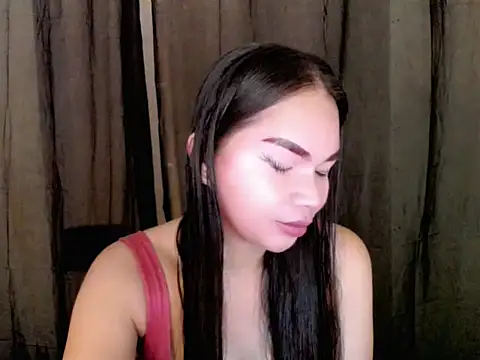 kimjee123 online show from June 13, 7:28 am