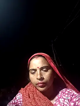 Hot bhi online show from September 10, 1:55 pm