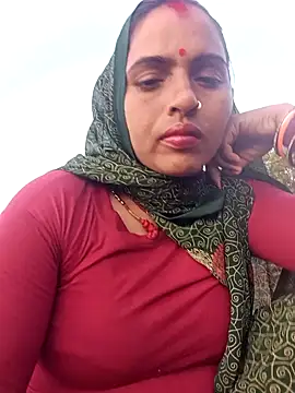 Hot bhi online show from September 22, 12:18 pm